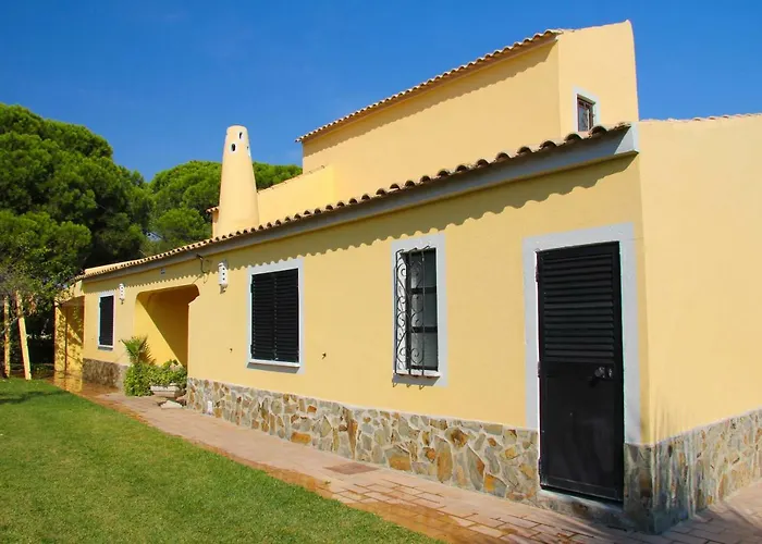 Quinta - Uva Nyaraló *